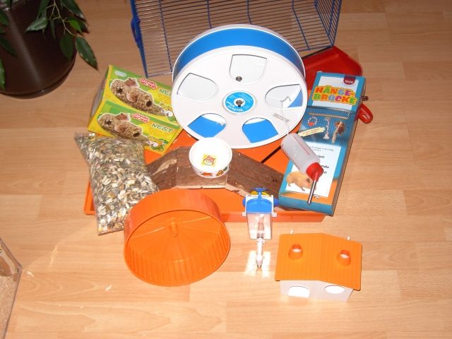 Super Angebot Hamsterkäfig und sehr viel zubehör - Zubehoer Haustiere - Oststeinbek