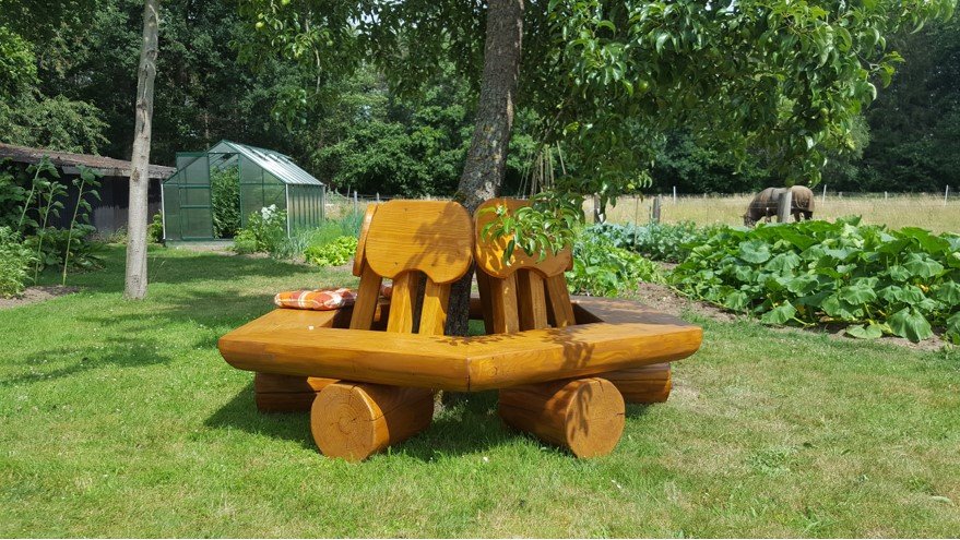 Baumbank. Gartenbank. Hochzeitsgeschenk. - Nutztiere - Steyerberg
