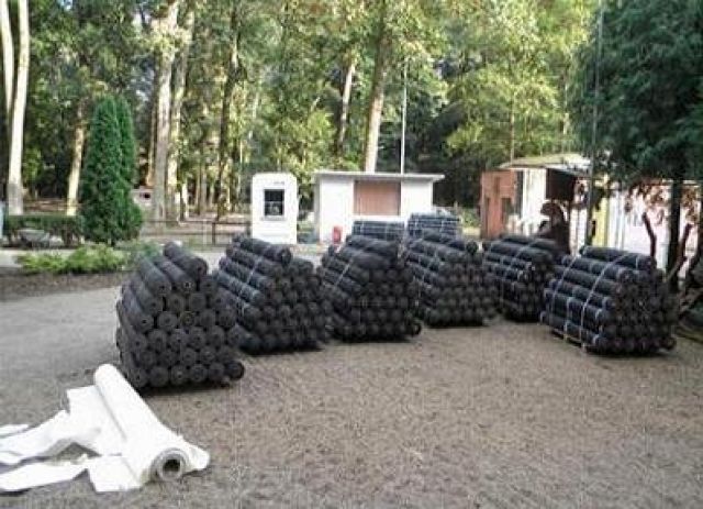 Zum Verkauf Schwarze PVC Teichfolie - Haustiere - FEUCHT