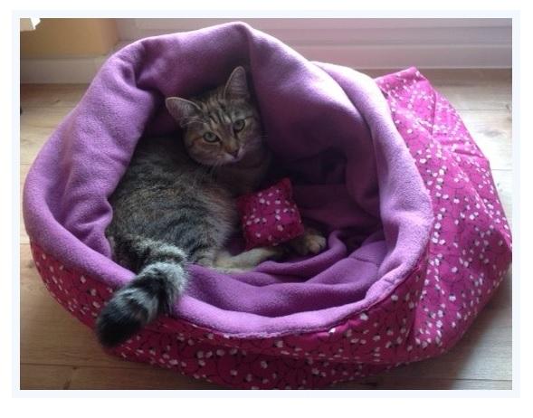 Katzenhöhlen Katzenkorb Kuschelsack Schlafsack - Zubehoer für Haustiere - Oberkirch