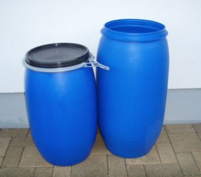 Wassertonnen, Regentonnen, Filterbecken, Futtertonne, Fass oder sogar Wasserboje - Aquarien Zubehoer - Volkach